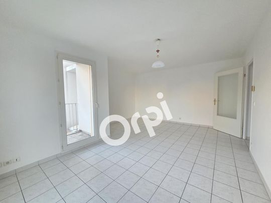 Location Appartement 3 pièces 67m² STE GENEVIEVE DES BOIS 91700 - Photo 1