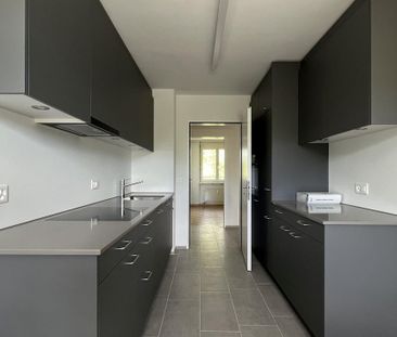 Sanierte Dachwohnung in der Wohnüberbauung Schanz - Photo 3