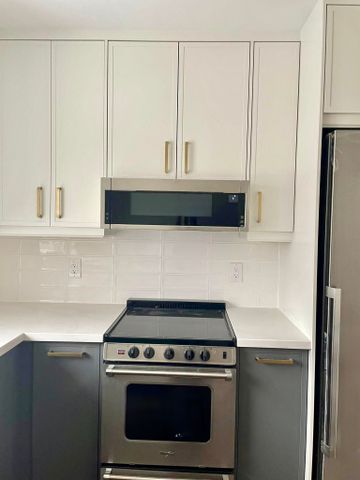 For Lease - 256 Annette Street Unit# Upper, Toronto, Ontario - Photo 4