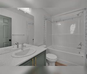 1-3 Unit Home in North Edmonton Great Location! - Photo 5