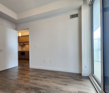 For Lease - 8 Eglinton Avenue Unit# 1104, Toronto, Ontario - Photo 5