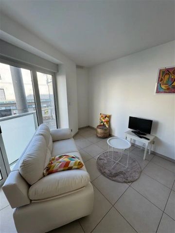 Location appartement 3 pièces - 57m² à Lyon 3e arrondissement (69003) - Photo 4