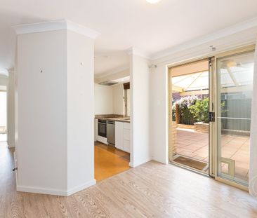 FIRST VIEWING MONDAY 2/2/26 @ 4.30PM (6 Month Lease) - Photo 4