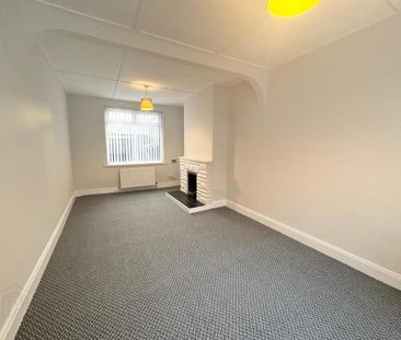 52 Oakdene Parade, Belfast, BT4 1LB - Photo 2