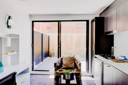 Standard Studio with courtyard - Photo 2