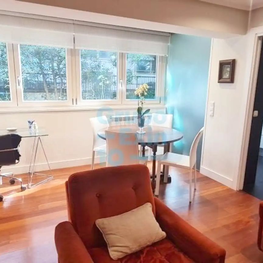 Piso de alquiler en Área Romántica - Photo 1