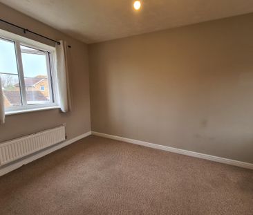 Kingfisher Drive, Harwich - Photo 2