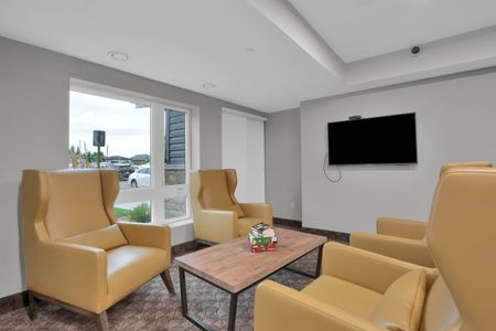 Ridgeway Suites - Photo 4