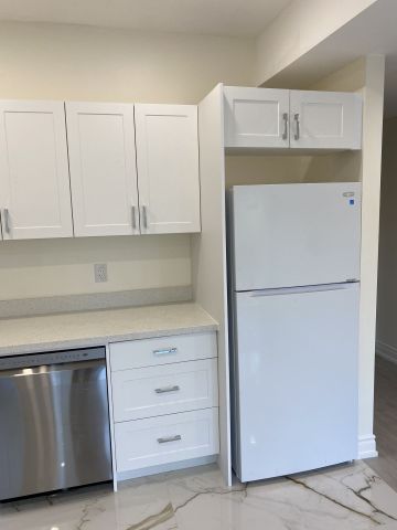 For Lease - 50 Sharonview Crescent, East Gwillimbury, Ontario - Photo 3