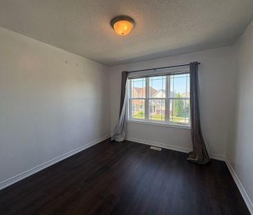 For Lease - 132 Bowen Drive, Peterborough, Ontario - Photo 4