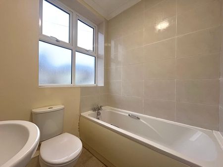 Arthur Street, Aldershot, Hampshire, GU11 1HL - Photo 4