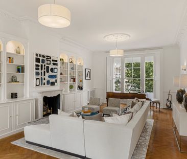Traditional townhouse in the heart of Kensington - Photo 5