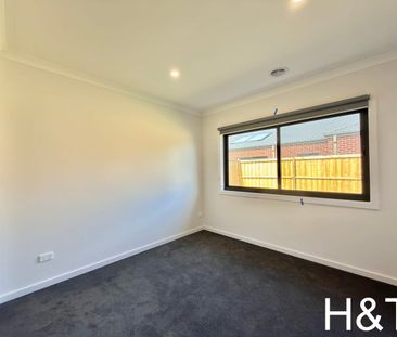 Brand New Four-bedroom house - Photo 6