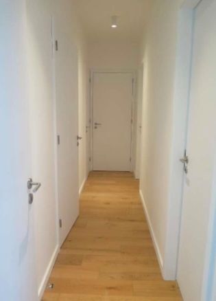 Kamer beschikbaar in een ruim en nieuw appartement - Foto 2