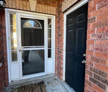 For Lease - 6 White Crescent Unit# Bsm, Barrie, Ontario - Photo 6