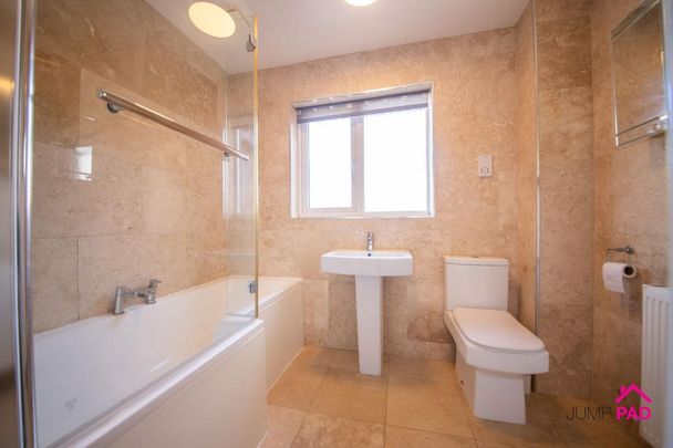 2 bedroom semi-detached bungalow to rent - Photo 1