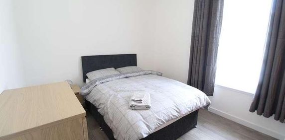 Adelphi, Flat D, Aberdeen, AB11 - Photo 2