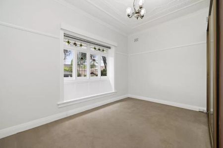 12 Princes Street, Burwood - Photo 2