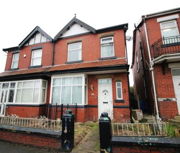 1 bedroom in a house share to rent - Photo 5