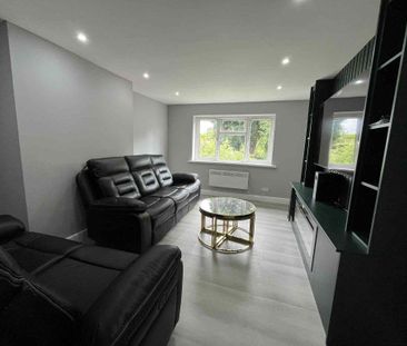 2 bedroom maisonette to rent - Photo 2