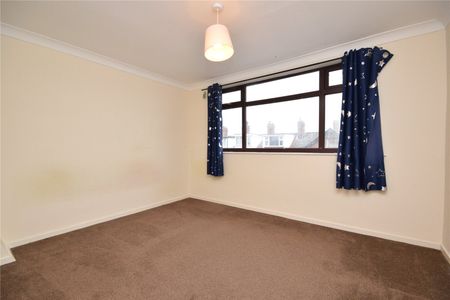 80, Cross Flatts Terrace, Leeds, West Yorkshire, LS11 7PD - Photo 3