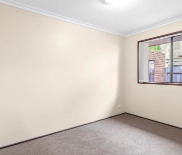 Under Application - Photo 2