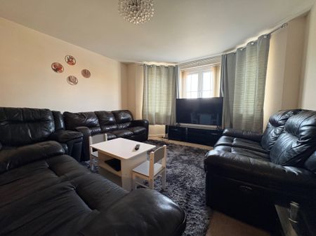 Jenkinson Grove, Armthorpe - Photo 2