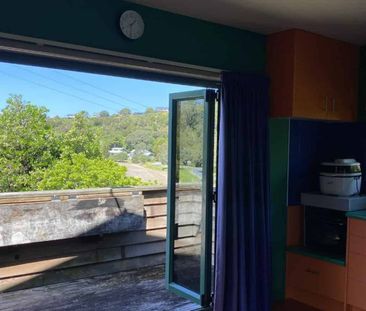 Fully furnished beach escape - Photo 2