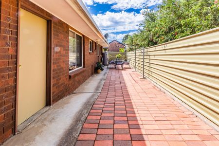 EXCELLENT LIFESTYLE & LOCATION - Photo 4