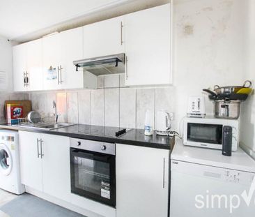 1 bedroom in a house share to rent - Photo 6