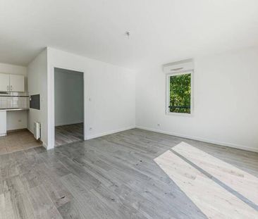 Appartement 3 pièces - - Photo 2