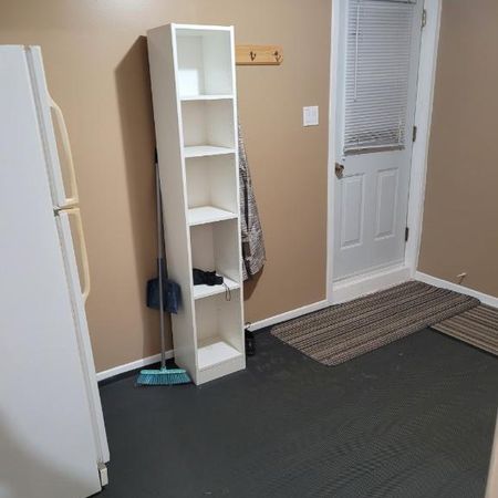 Chambre pour étudiant, étudiantes seulement - Photo 4
