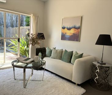 Charming Townhouse in Bayview - Photo 5