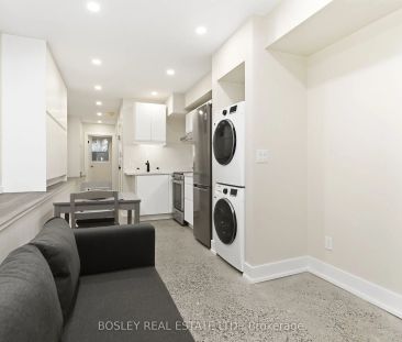 686 Rhodes Avenue #Unit # 2 - Photo 3