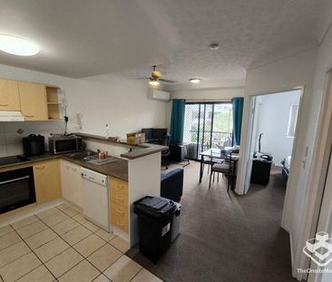 $575 per week - Photo 1