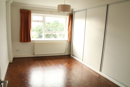 2 Bed Flat, Byron Hill Road, HA2 - Photo 5