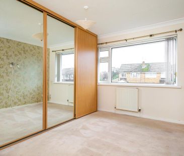 3 bedroom semi-detached house to rent - Photo 4