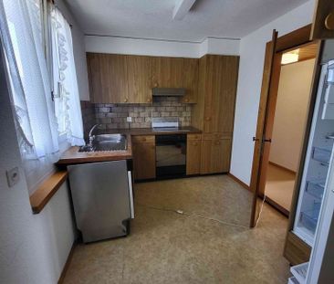 Heimelige 3.5 Zimmer Wohnung 1. OG - Photo 2