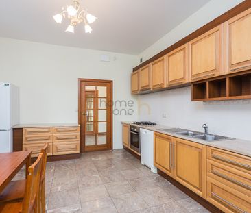 Stary Wilanow | dom wolnostojący | 5 sypialni - Zdjęcie 1