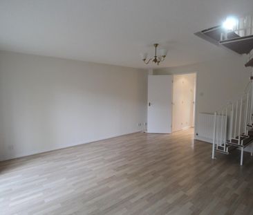 2 bedroom House To Let - Photo 1