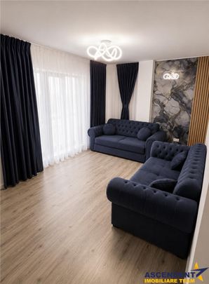 Decomandat, loc parcare acoperit, etaj1, Tractorul, Brasov - Photo 1