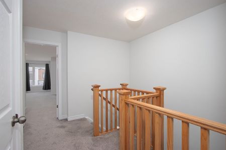 For Lease - 346 Bradshaw Drive, Stratford, Ontario - Photo 3