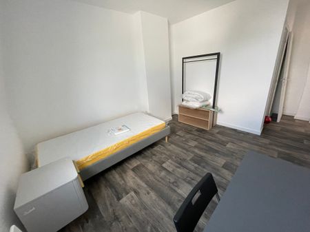 Location Appartement 15m² - Photo 2