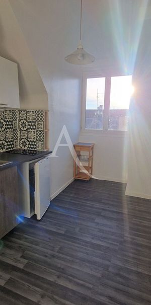 Location Appartement 1 pièce 9m² - Photo 2