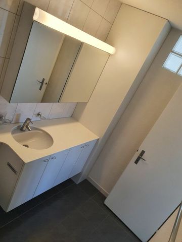 3 Zimmer, 69 m², 4. Stock - Foto 2