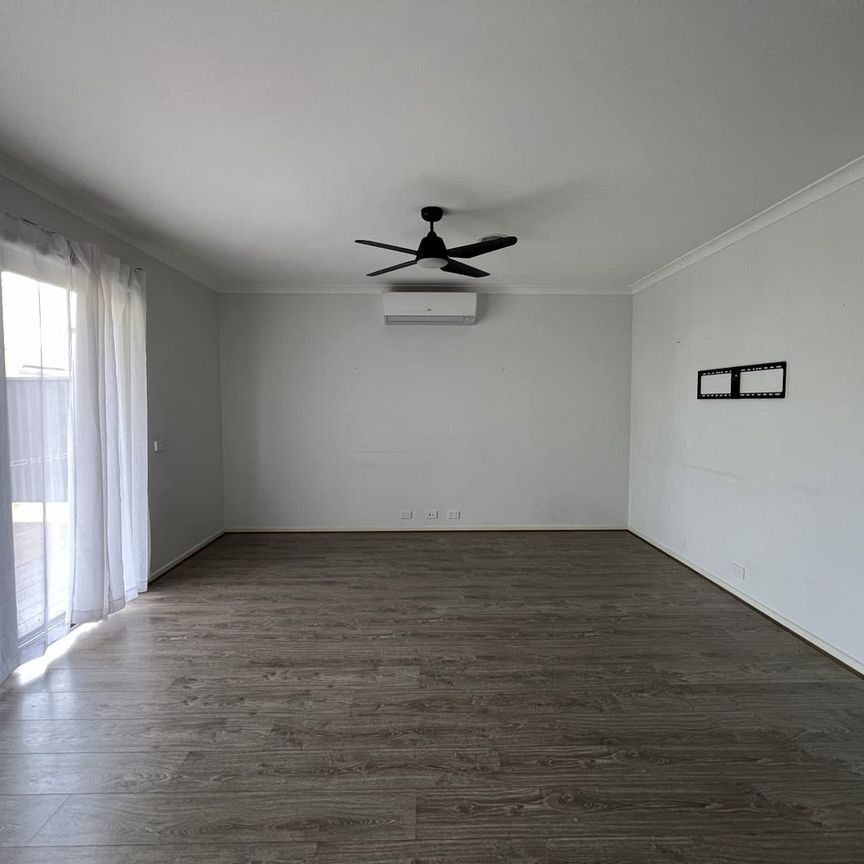 Modern, Low-Maintenance Home in a Prime Family Location! - Photo 1