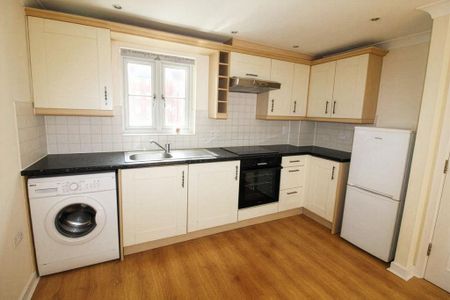 2 bedroom flat to rent - Photo 4