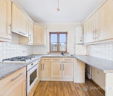 3 bedroom semi-detached house to rent - Photo 5