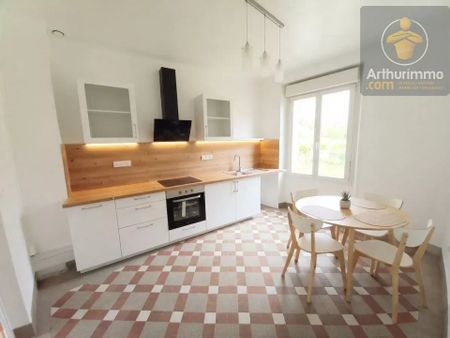Location Maison de ville 5 pièces 136 m2 à Beaugency - Photo 3