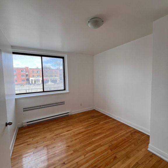 5309 Place Lucy, Beautiful 1-bedroom - Photo 1